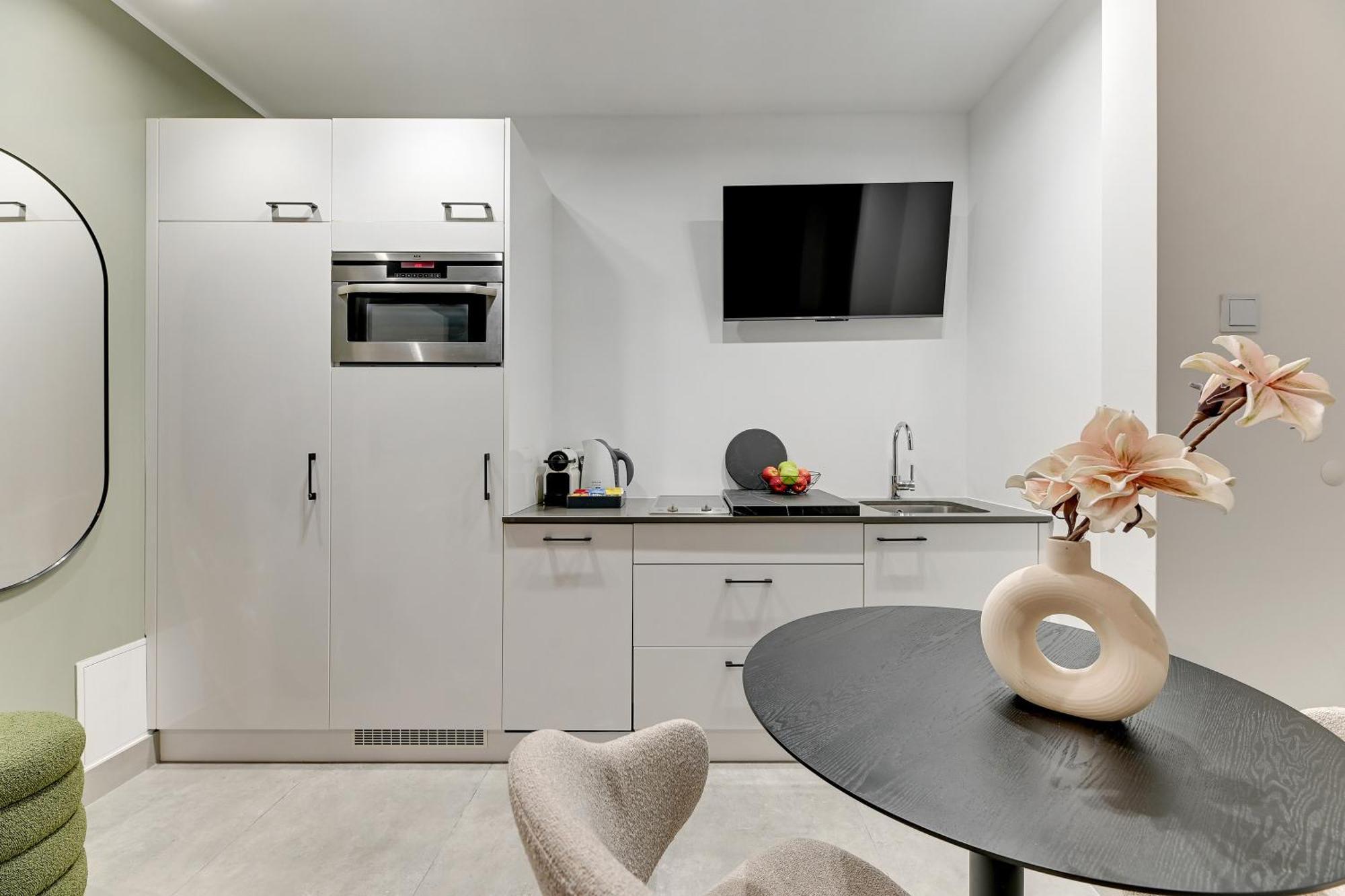 Aura Island Riverside By Downtown Apartments Gdansk Room photo