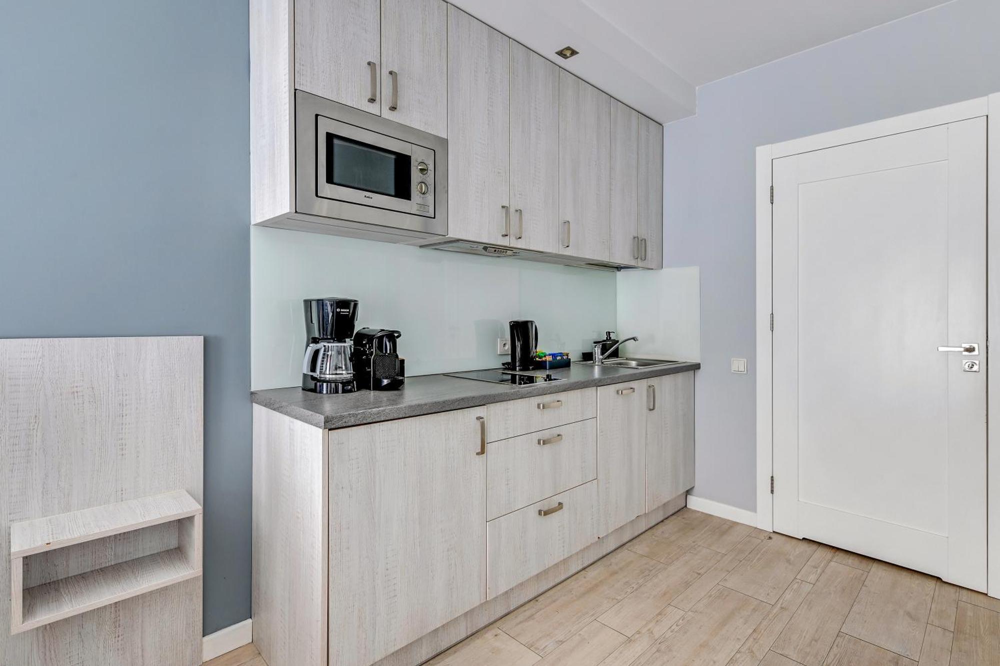 Aura Island Riverside By Downtown Apartments Gdansk Room photo