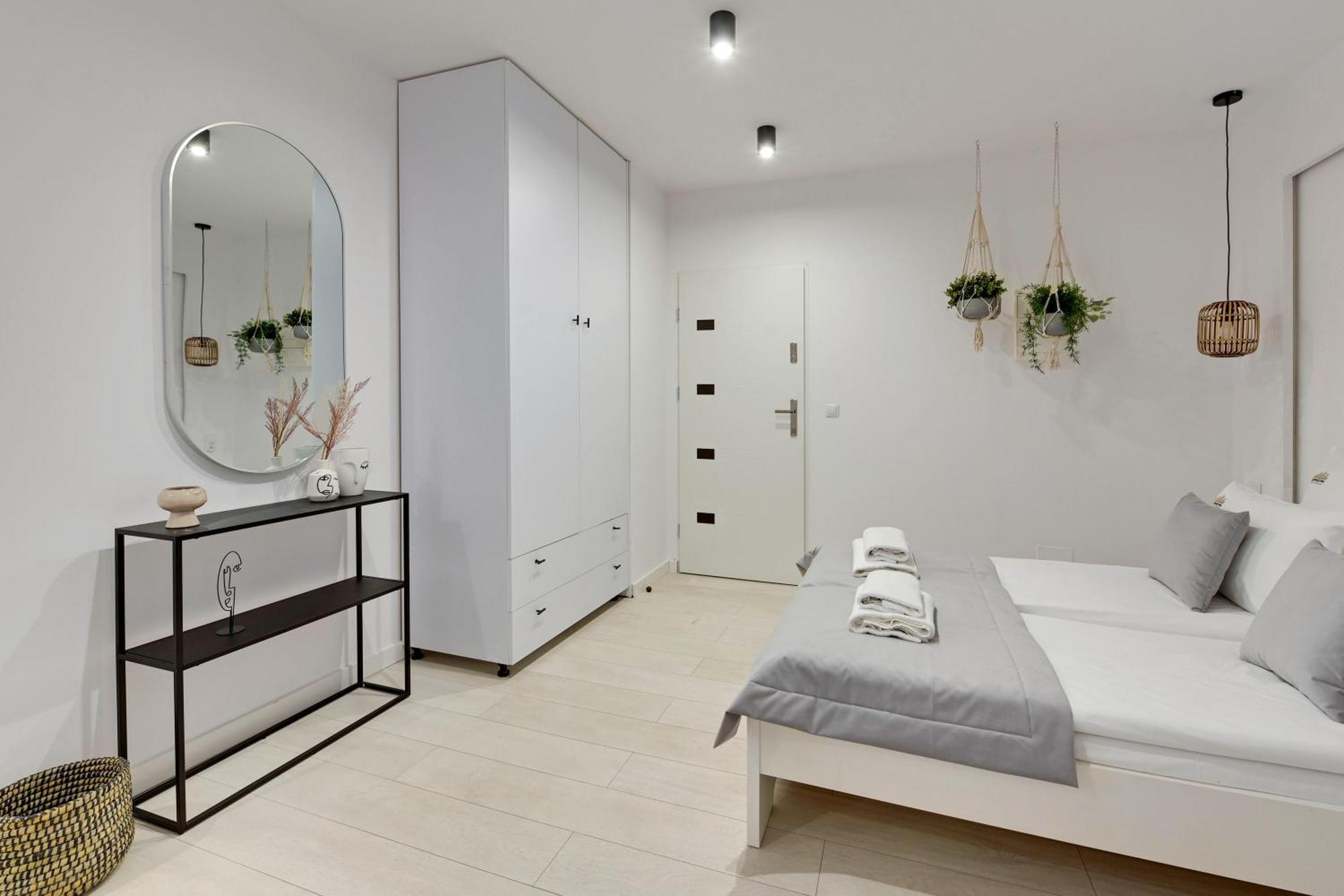 Aura Island Riverside By Downtown Apartments Gdansk Room photo