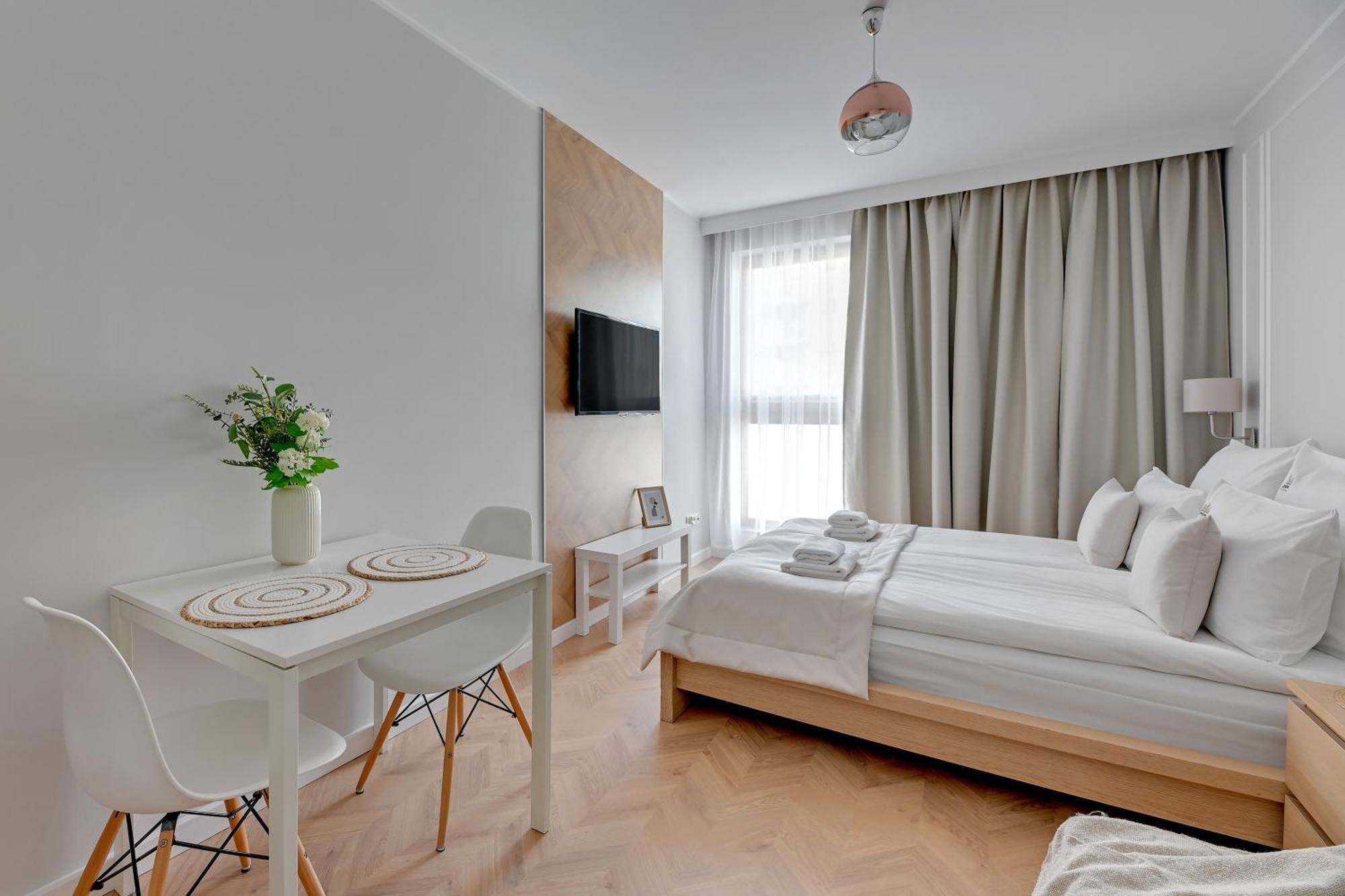 Aura Island Riverside By Downtown Apartments Gdansk Exterior photo